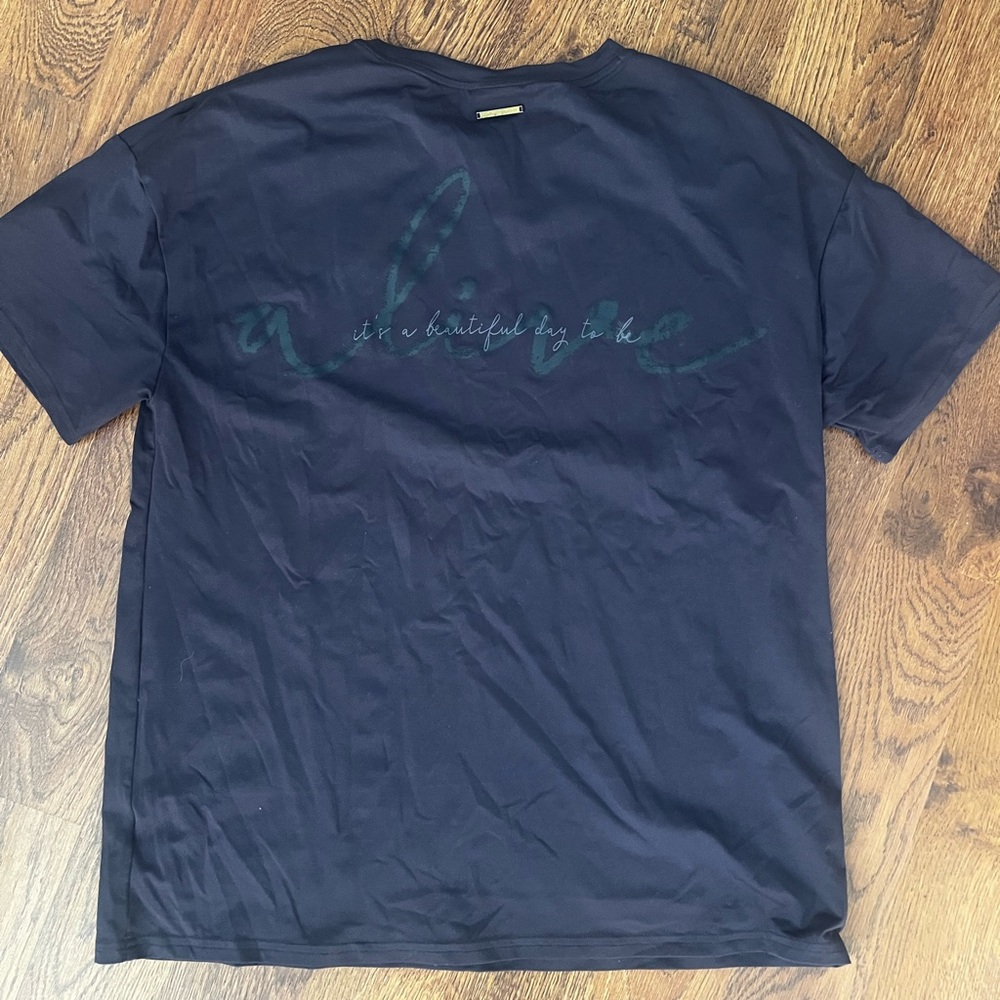 Gymshark shirt